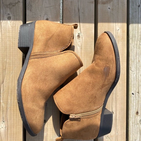 Faux suede ankle boots from Shoedazzle - Picture 2 of 5